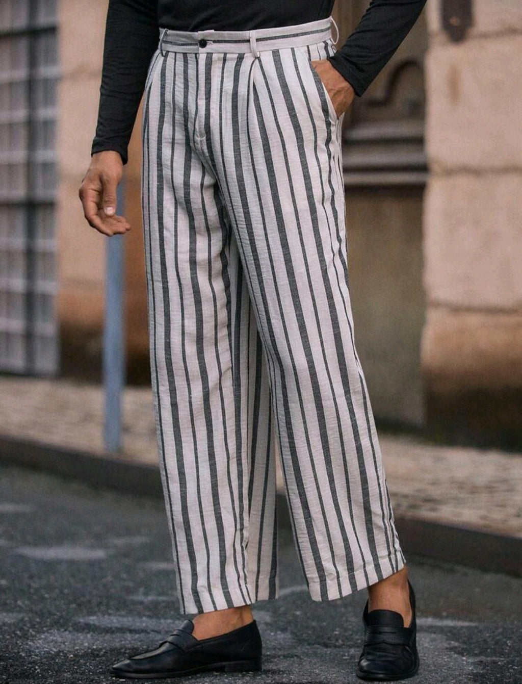 Pantalon lino a rayas