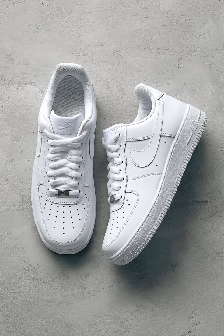 Nike F1